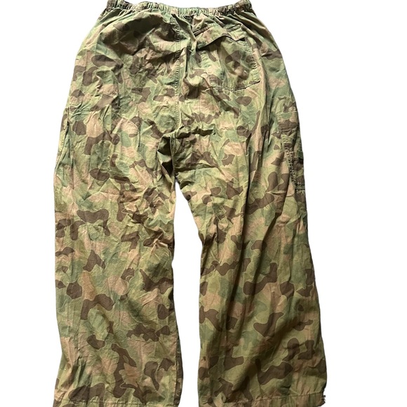 Jaded London Duck Camo Parachute Pants - Picture 7 of 8